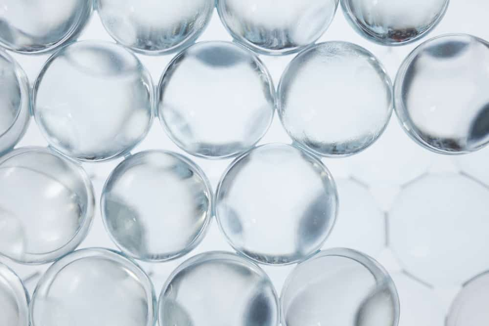 玻尿酸功效為何？大中小分子差異？玻尿酸用途、種類一次報你知