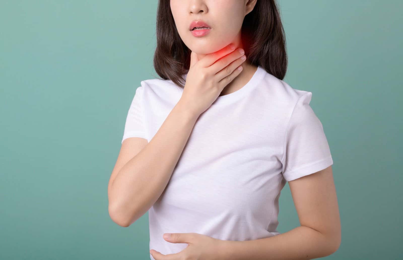 itchy-throat-causes-and-remedies